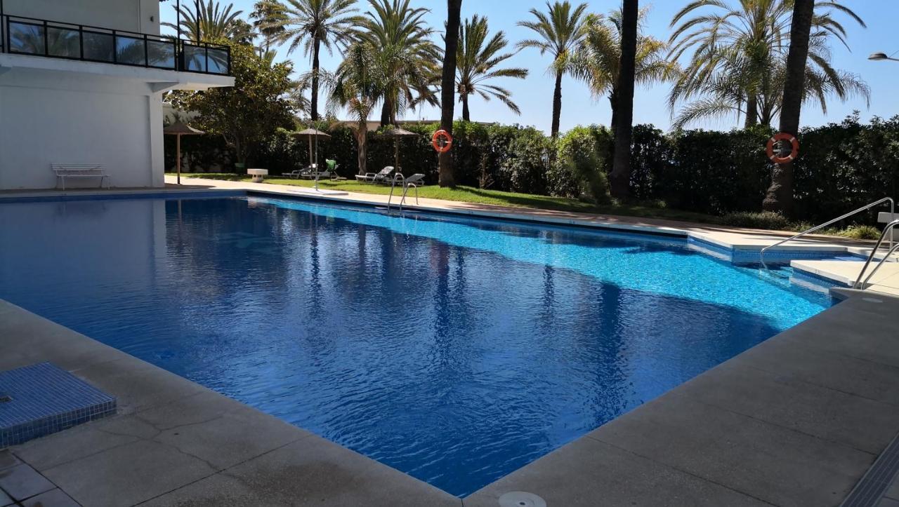 Skol 420C Fantastico 1 Dormitorio Primera Linea De Playa Marbella Esterno foto