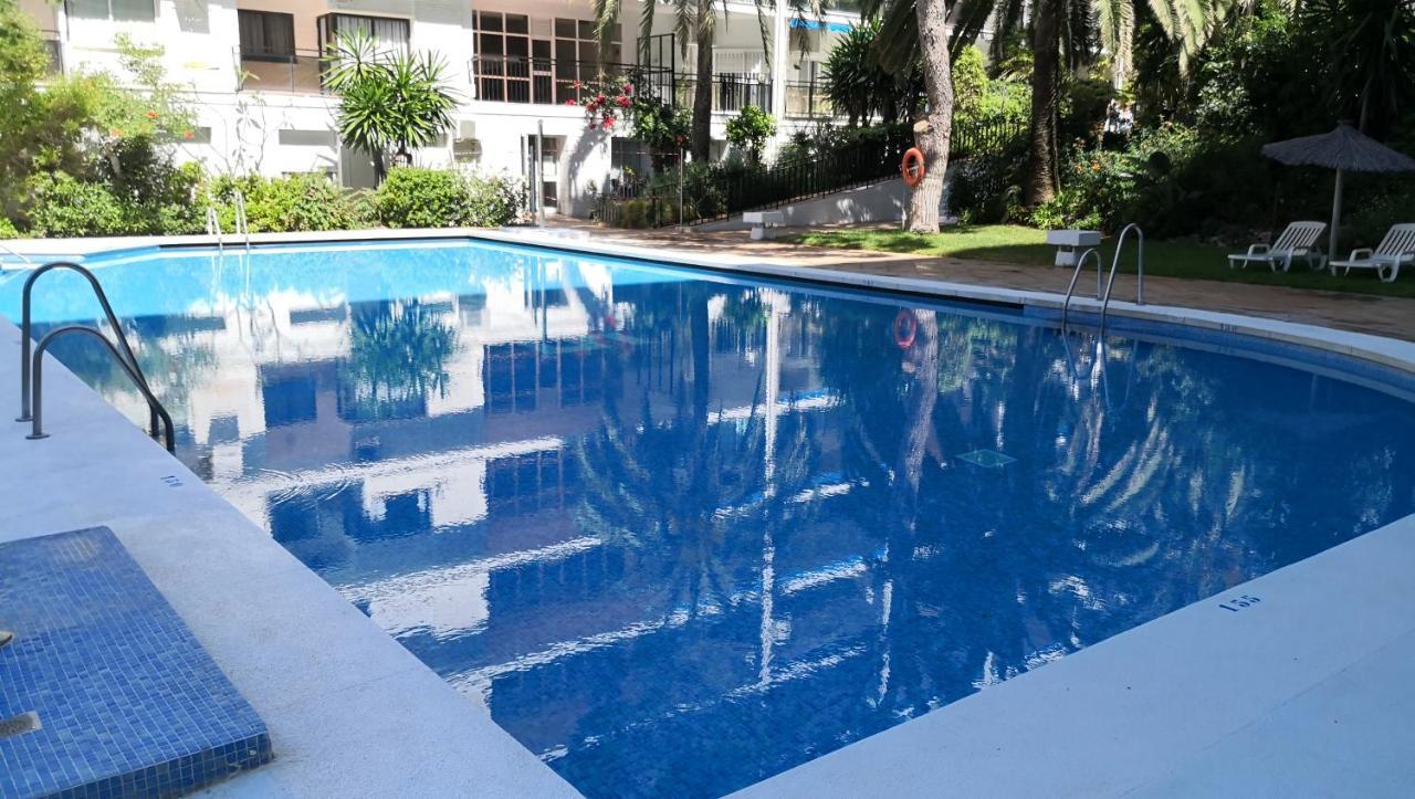 Skol 420C Fantastico 1 Dormitorio Primera Linea De Playa Marbella Esterno foto