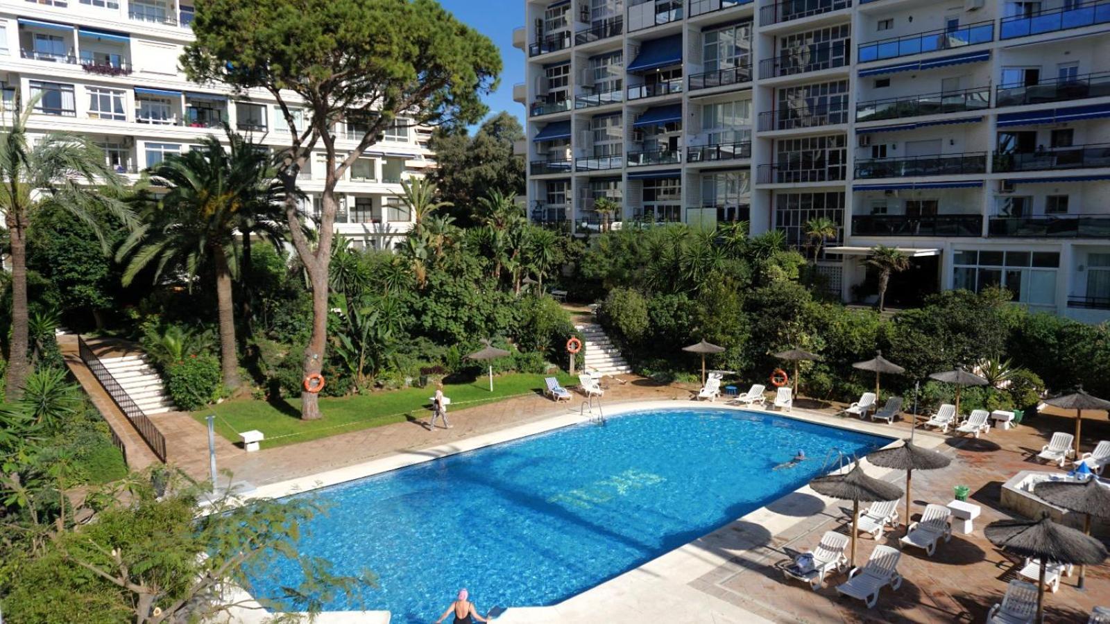 Skol 420C Fantastico 1 Dormitorio Primera Linea De Playa Marbella Esterno foto
